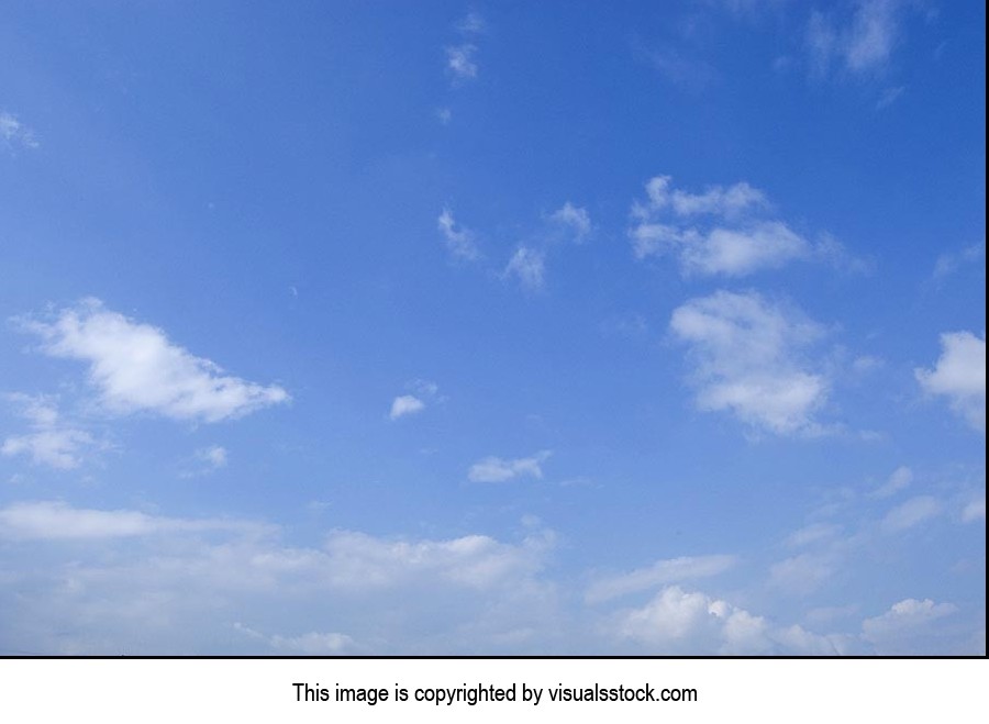 Beauty In Nature ; Blue Sky ; Cloud ; Color Image 