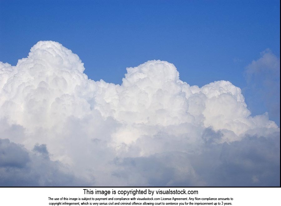Beauty In Nature ; Blue Sky ; Cloud ; Cloud Storag