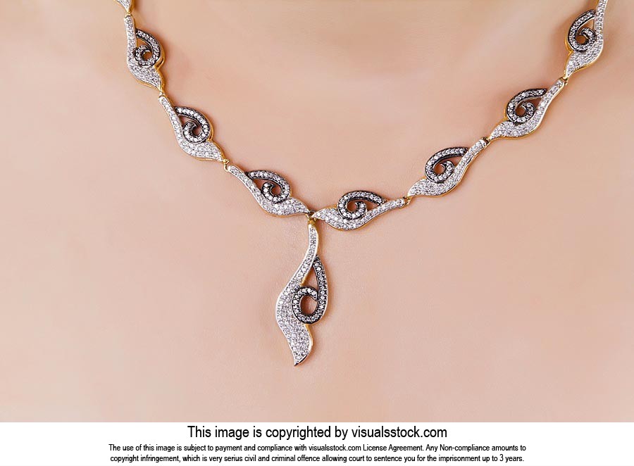 Diamond Necklace designs Woman Jewellery wear Shop