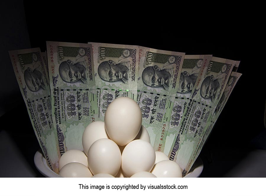 Abundance ; Arranging ; Black Background ; Bowl ; 