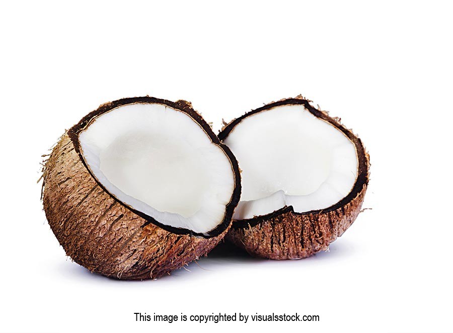 Breaking ; Close-Up ; Coconut ; Color Image ; Copy