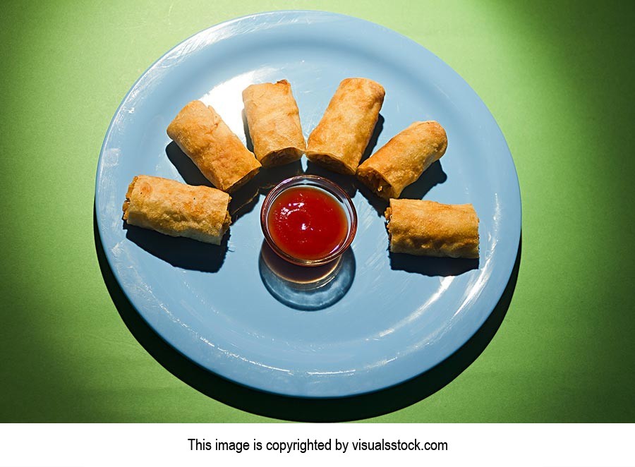 Arranging ; Bowl ; Chinese ; Chutney ; Close-Up ; 