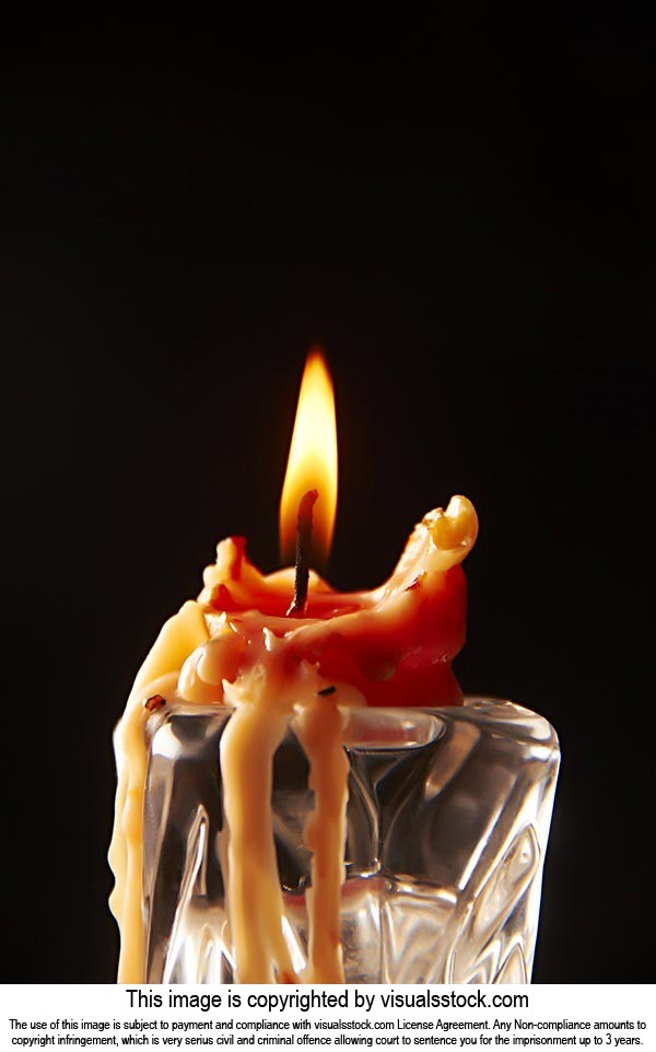 Black Background ; Burning ; Candlelight ; Candles