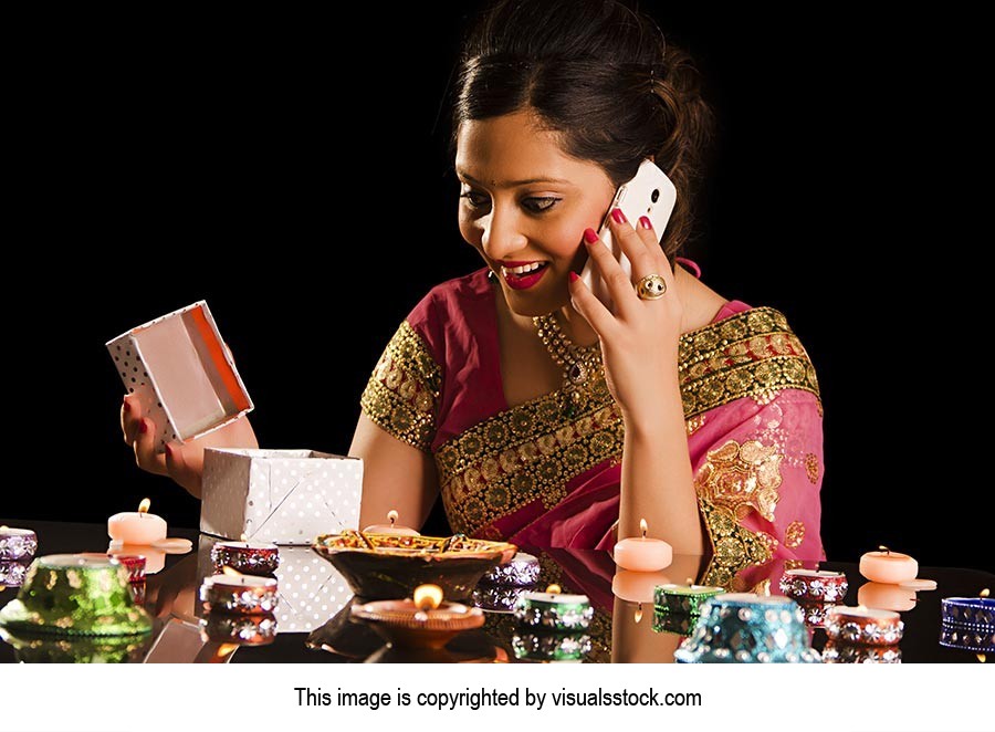 Women Diwali Surprise Opening Gift Talking Phone