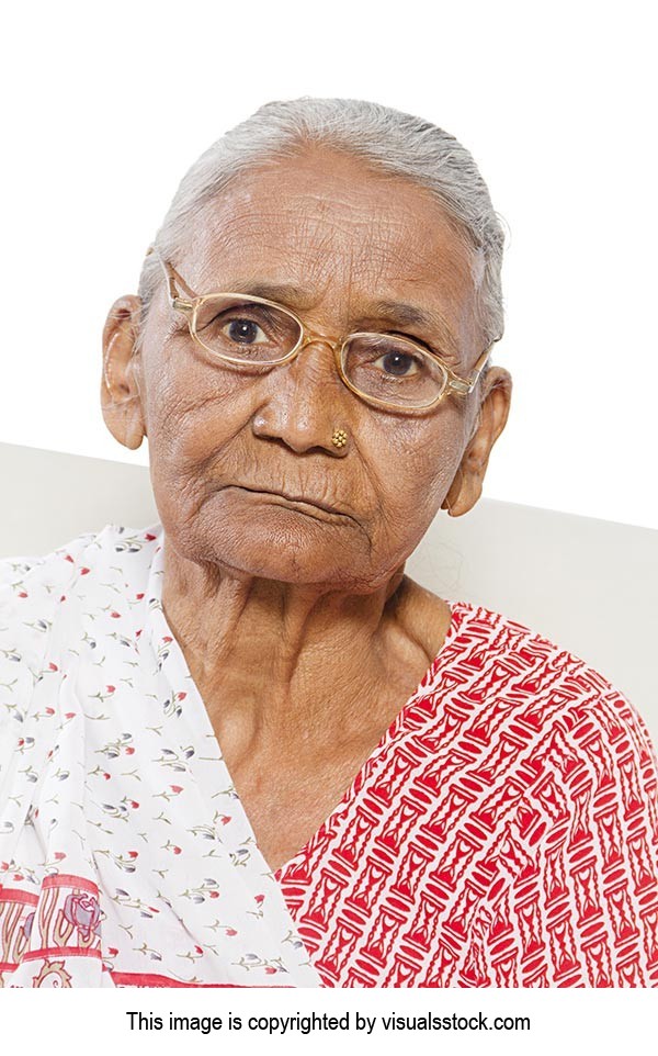 1 Person Only ; 70-80 Years ; Adult Woman ; Aging 