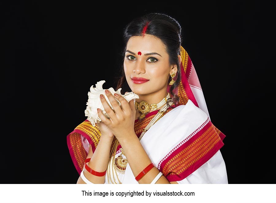 Indian Bengali Woman Worship