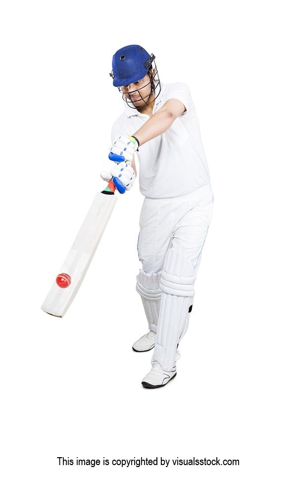 1 Person Only ; 20-25 Years ; Action ; Ball ; Bat 