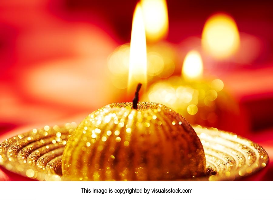 Burning ; Candles ; Celebrations ; Close-Up ; Colo