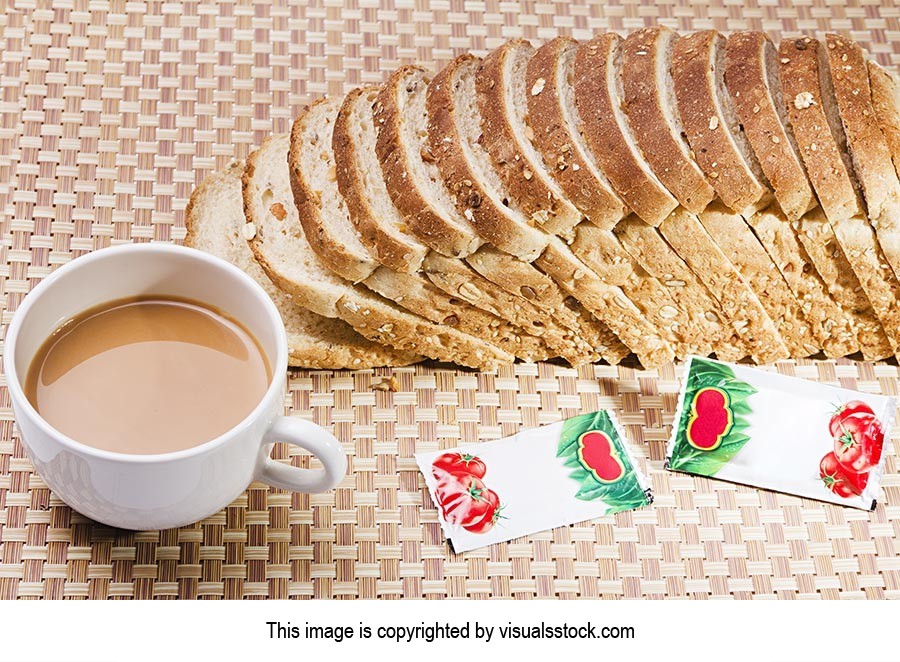 Abundance ; Arranging ; Bakery ; Bread ; Breakfast