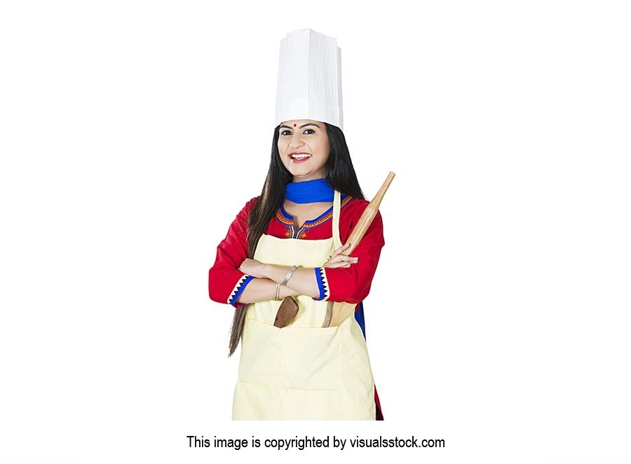 1 Person Only ; 25-30 Years ; Adult Woman ; Apron 