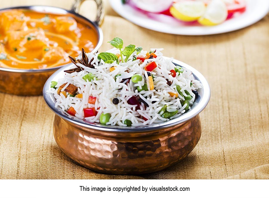 Arranging ; Bowl ; Close-Up ; Color Image ; Cooked