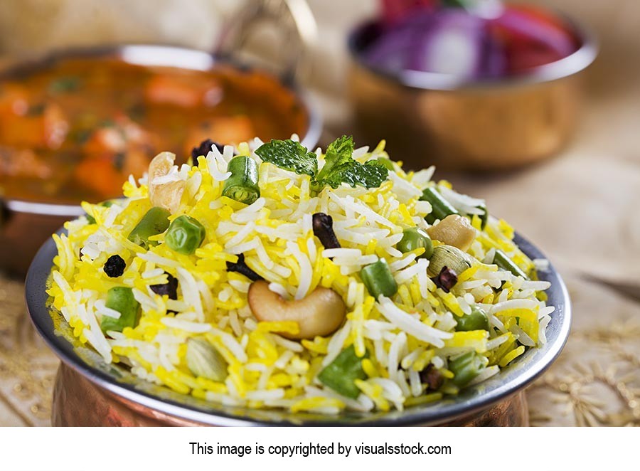 Arranging ; Bowl ; Close-Up ; Color Image ; Cooked