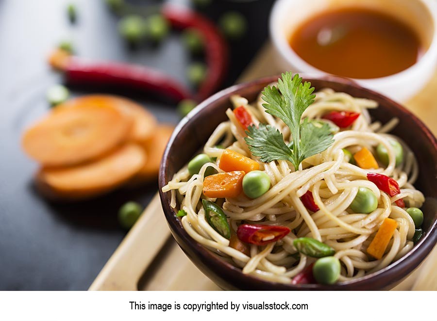 Arranging ; Bowl ; Chinese ; Chutney ; Close-Up ; 