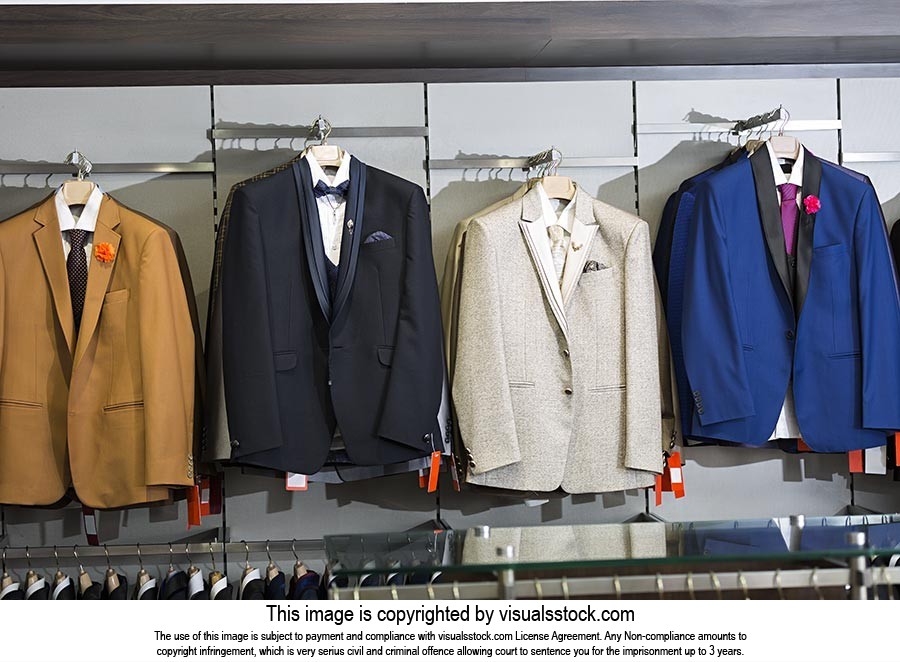 Abundance ; Arranging ; Clothes ; Coat ; Color Ima