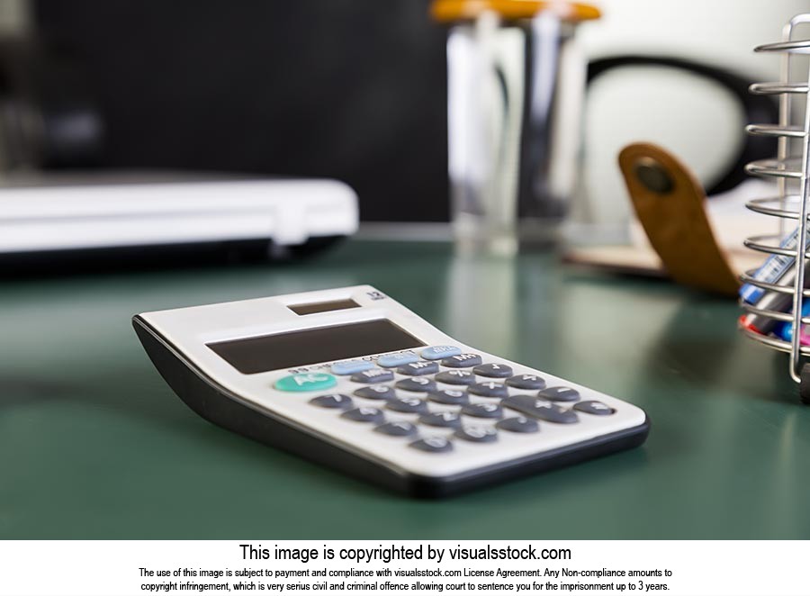 Business ; Calculator ; Close-Up ; Color Image ; C