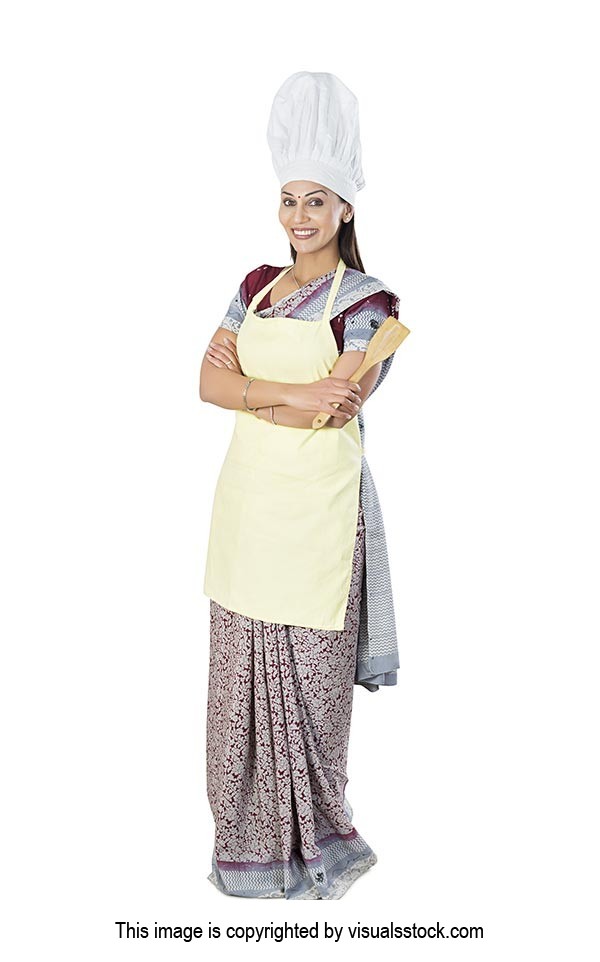 1 Person Only ; 30-40 Years ; Adult Woman ; Apron 