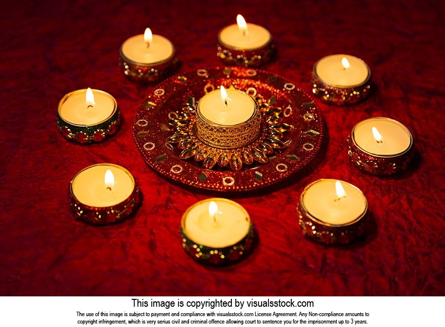 Abundance ; Arranging ; Burning ; Candles ; Celebr