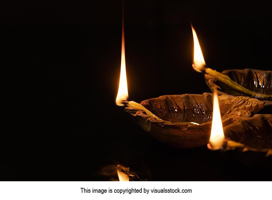 Arranging ; Black Background ; Burning ; Celebrati