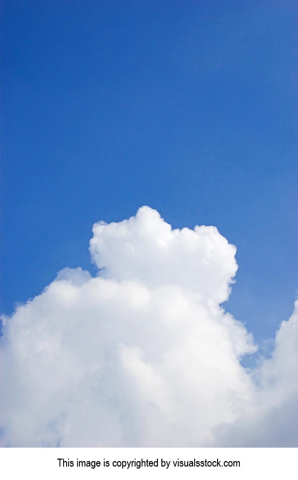 Beauty In Nature ; Cloud ; Color Image ; Copyspace