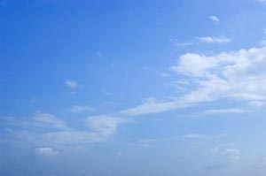 Beauty In Nature ; Blue Sky ; Cloud ; Color Image 