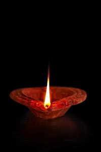 Black background ; Burning ; Celebrations ; Close-