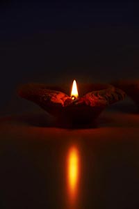 Black background ; Burning ; Celebrations ; Close-