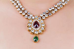 Diamond Necklace designs Woman Jewellery Discount 