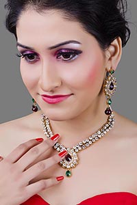 Beautiful women Latest Party wear Unique Jewellery