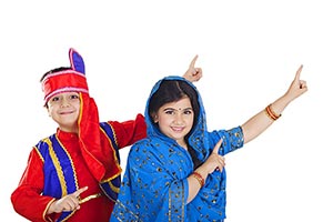 2 People ; Artist ; Arts ; Baisakhi ; Bhangra ; Bo