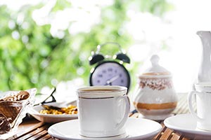 Absence ; Arranging ; At Home ; Beverage ; Biscuit