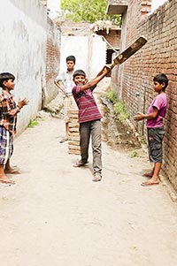 3-5 People ; Alley ; Bat ; Batsman ; Boys ; Boys O