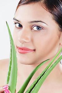 1 Person Only ; 20-25 Years ; Allure ; Aloe Vera ;