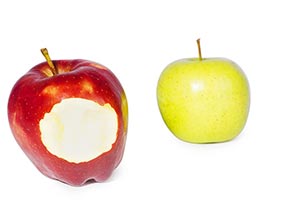 Apple ; Close-Up ; Color Image ; Comparisons ; Cop