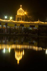 Architecture ; Bangla Sahib ; Buildings ; Celebrat