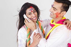 Couple Holi Celebrating Enjoy Talking Phone Romanc
