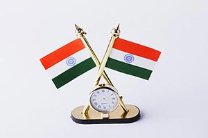 Celebrations ; Clock ; Close-Up ; Color Image ; Co