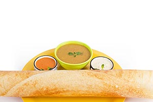 Arranging ; Bowl ; Chutney ; Close-up ; Coconut ; 