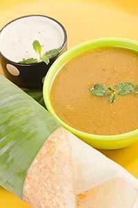 Arranging ; Background ; Banana Leaf ; Bowl ; Clos