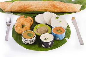 Arranging ; Banana Leaf ; Bowl ; Chaat Masala ; Ch