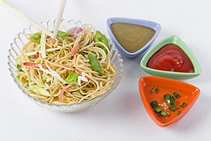 Arranging ; Bowl ; Chinese ; Chopsticks ; Chutney 