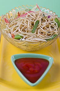 Arranging ; Bowl ; Chinese ; Chutney ; Close-Up ; 