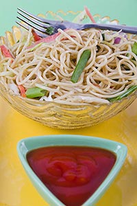 Arranging ; Bowl ; Chinese ; Chutney ; Close-Up ; 