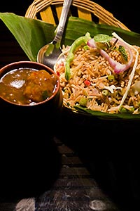 Arranging ; Banana Leaf ; Basket ; Black Backgroun