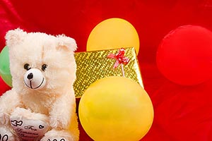 Background ; Balloon ; Birthday ; Box ; Celebratio