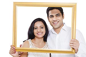 Indian Married Couple Frame Showing