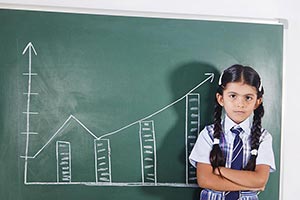 1 Person Only ; Arms Crossed ; Arrow ; Blackboard 