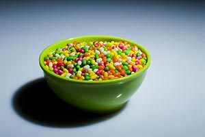 Abundance ; Bowl ; Candy ; Close-Up ; Color Image 