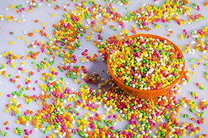 Abundance ; Arranging ; Bowl ; Candy ; Close-Up ; 