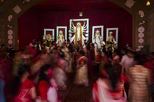 Bengali ; Blurred Motion ; Celebrations ; Color Im