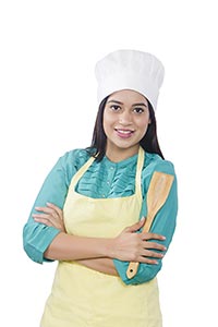 1 Person Only ; 25-30 Years ; Adult Woman ; Apron 